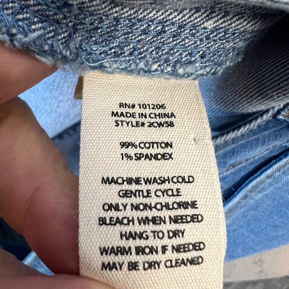 Wide-Leg Jeans - Picture 10 of 10